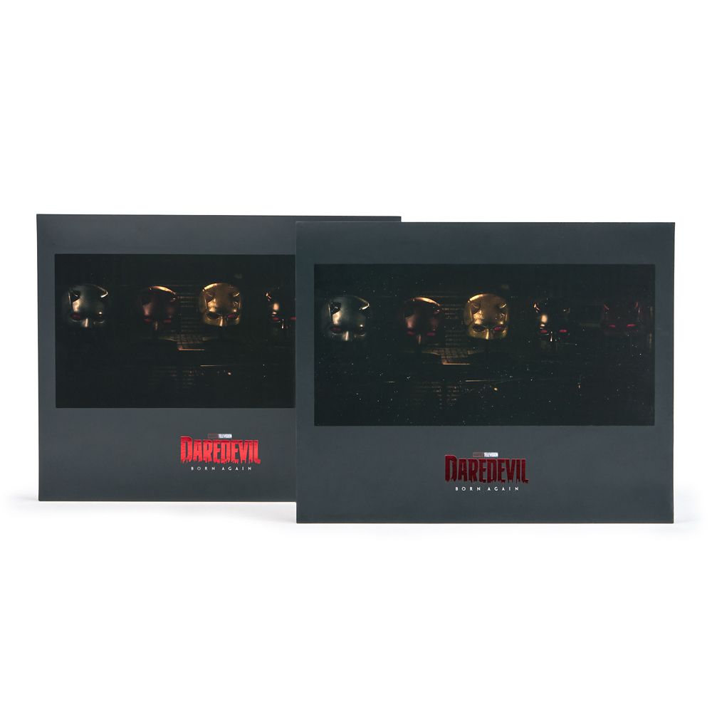 Daredevil Silver Mask &ndash; Limited Edition &ndash; Exclusive &ndash; Marvel Vault &ndash; D23: The Ultimate Disney Fan Event