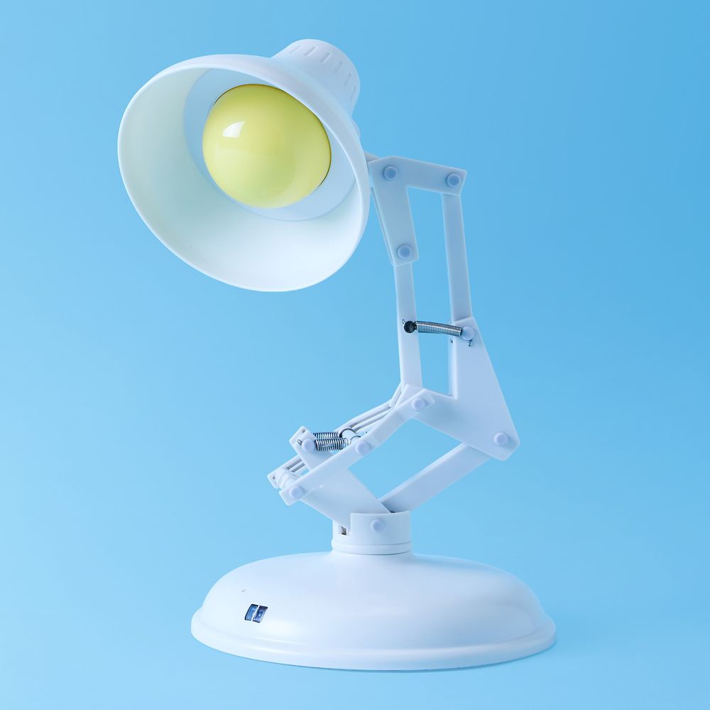 Pixar Lamp with Motion and Sounds &ndash; D23: The Ultimate Disney Fan Event