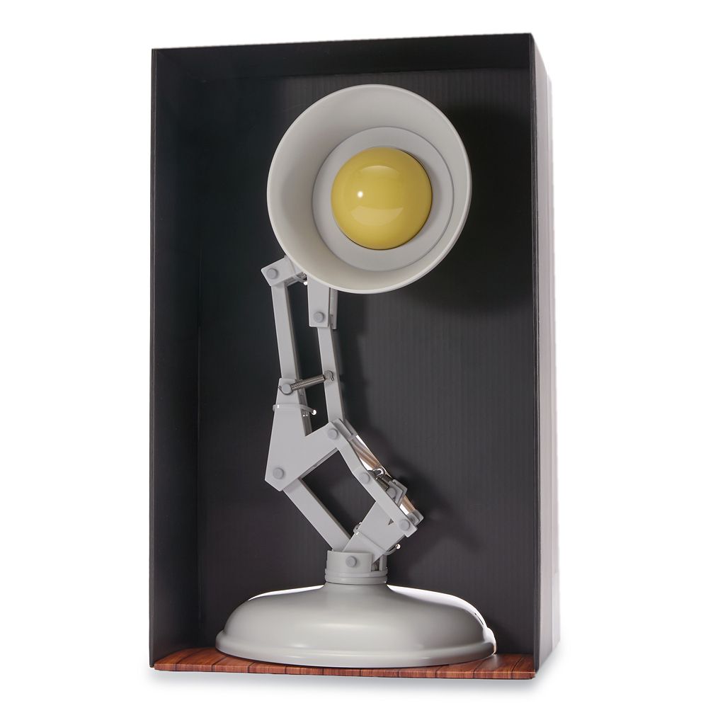 Pixar Lamp with Motion and Sounds &ndash; D23: The Ultimate Disney Fan Event