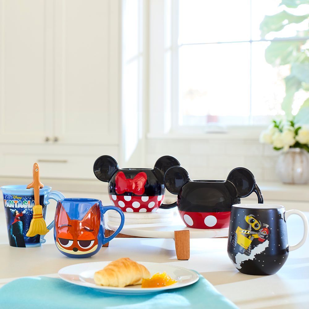 Minnie Mouse Icon Signature Mug