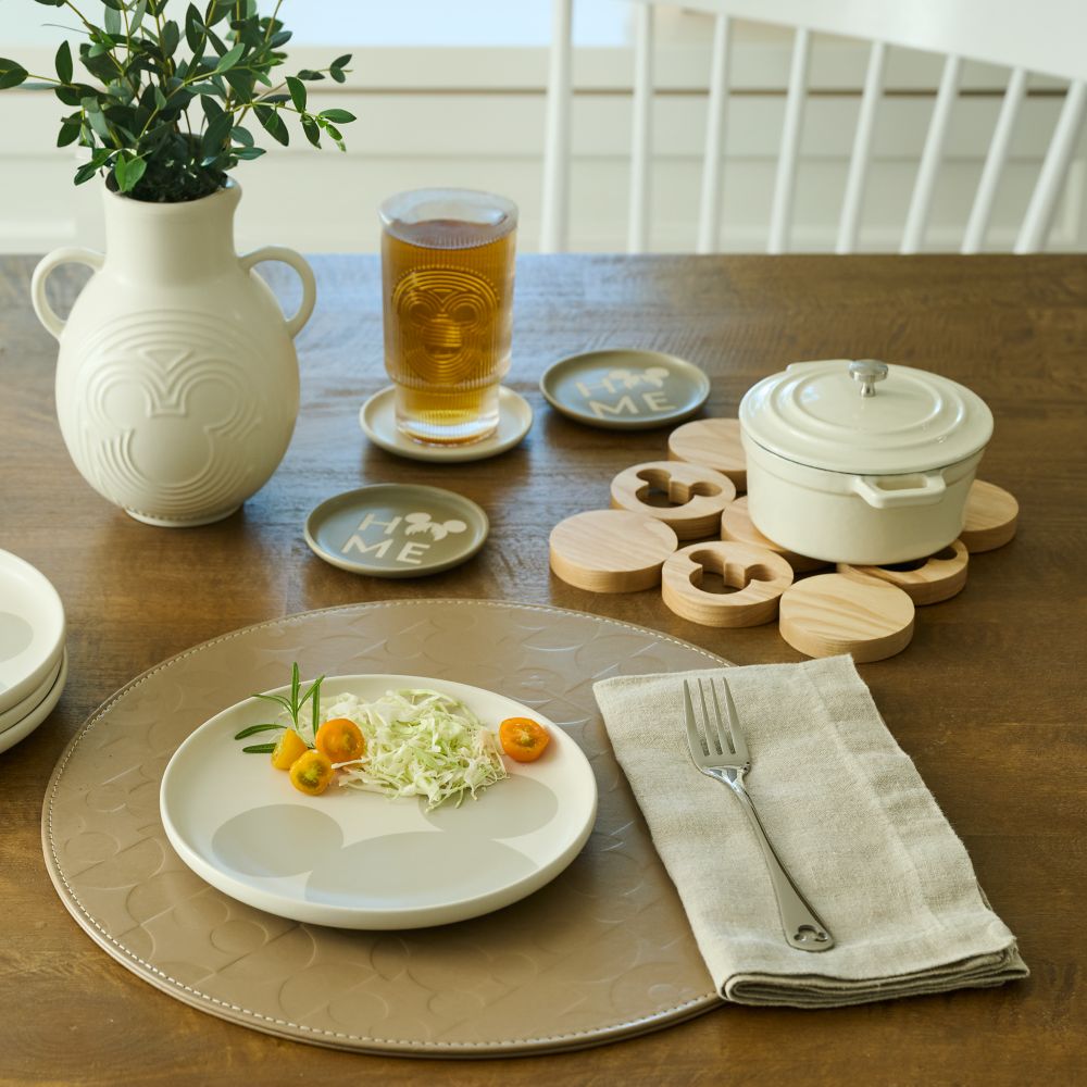 Mickey Mouse Icon Placemat Set&ndash; Mickey Mouse Home Collection