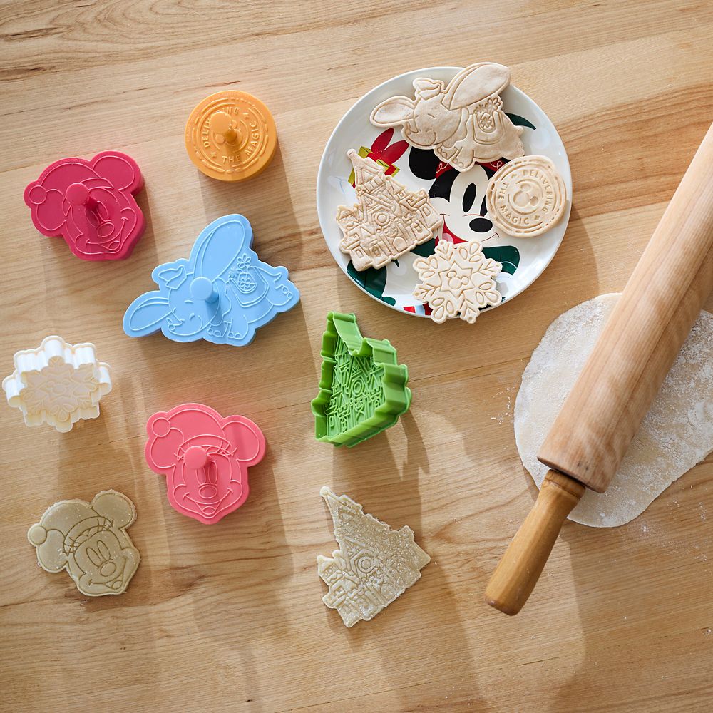 Mickey Mouse and Friends Holiday Cookie Stamp Set