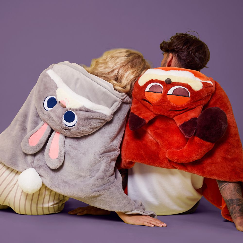 Nick Wilde Hooded Throw Blanket &ndash; Zootopia