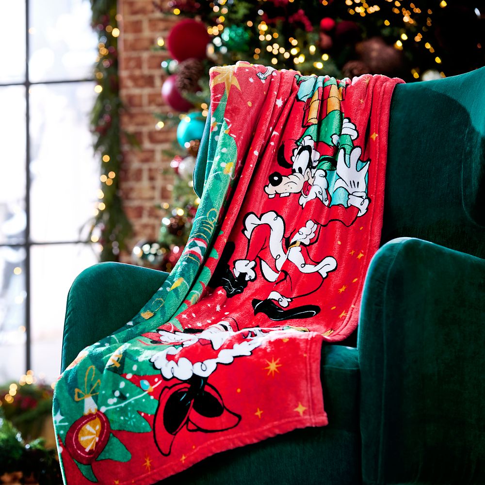 Mickey Mouse and Friends Holiday Throw Blanket
