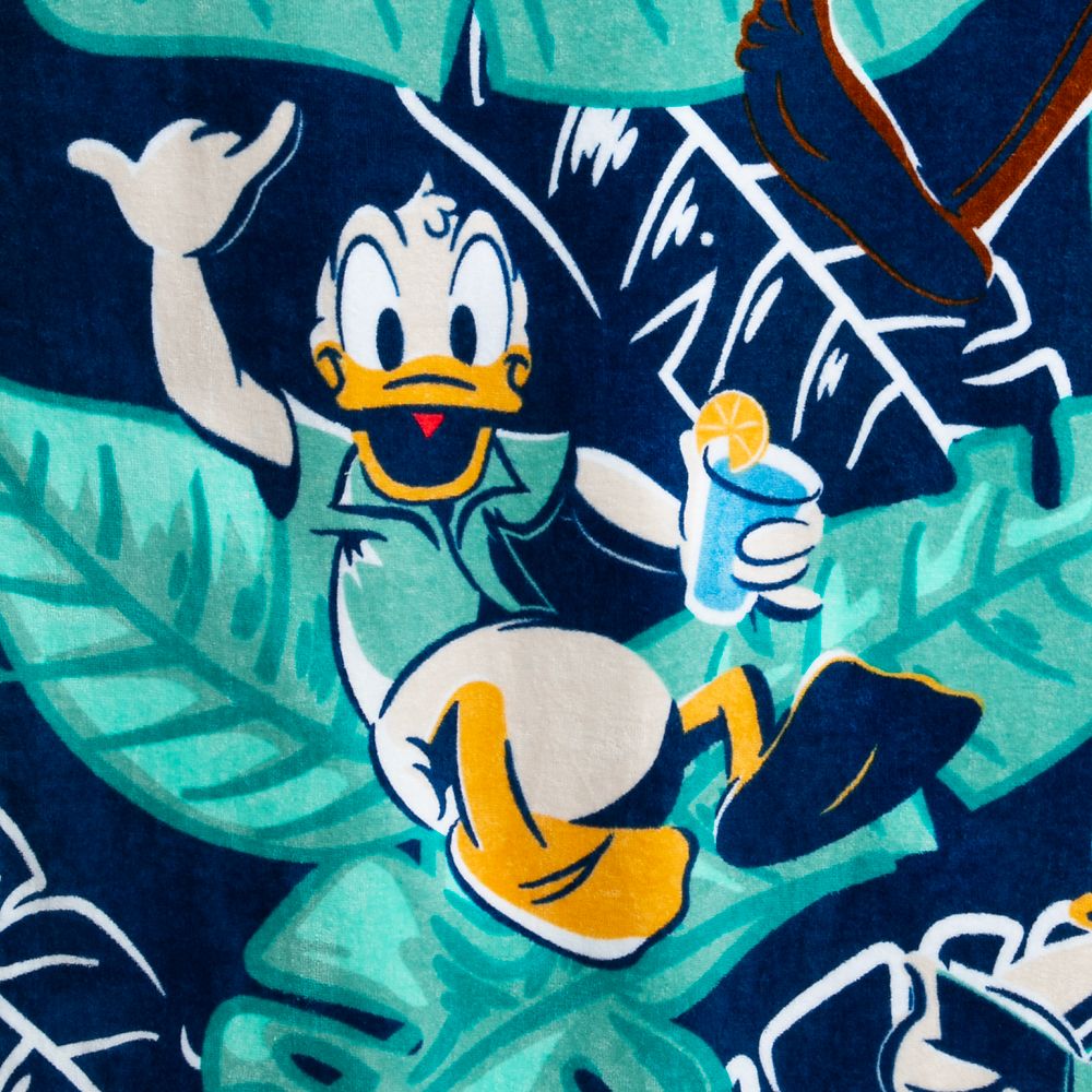 Mickey Mouse and Friends Summer Fun Beach Towel