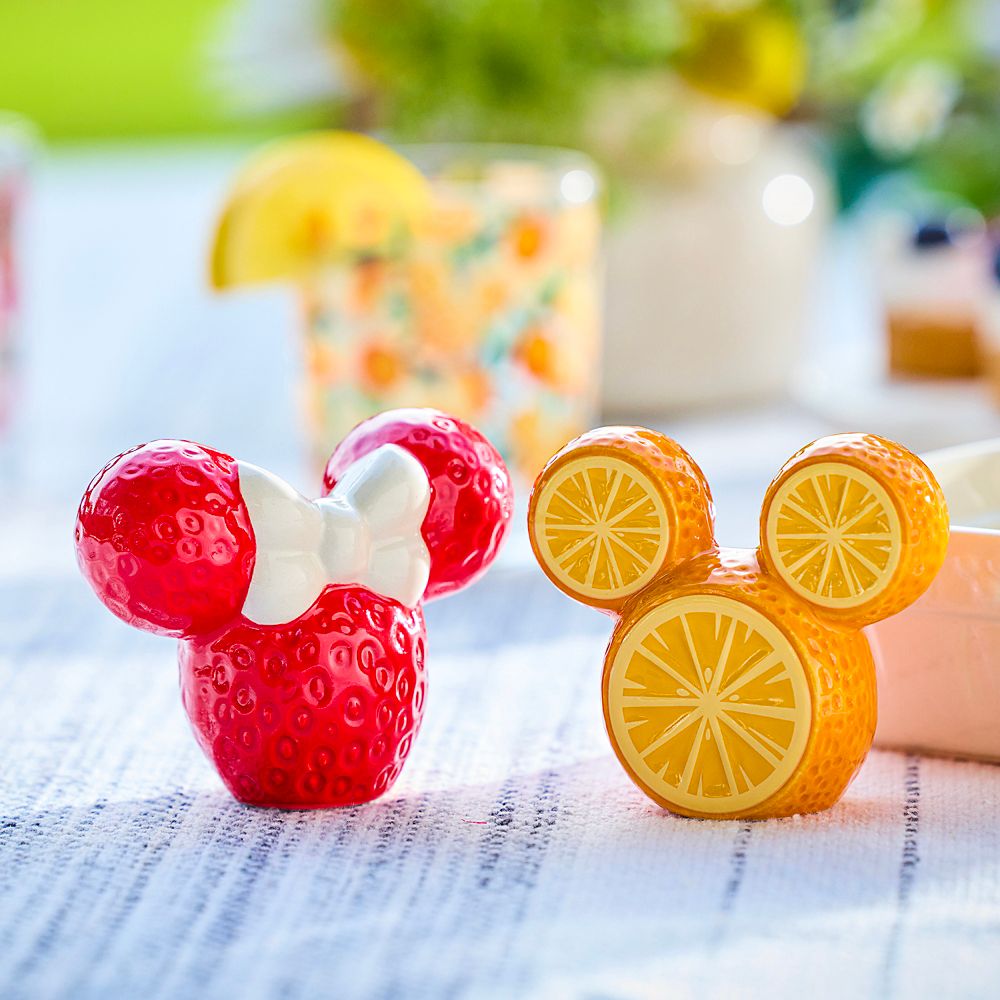 Mickey and Minnie Mouse Fruit Stand Salt and Pepper Shaker Set
