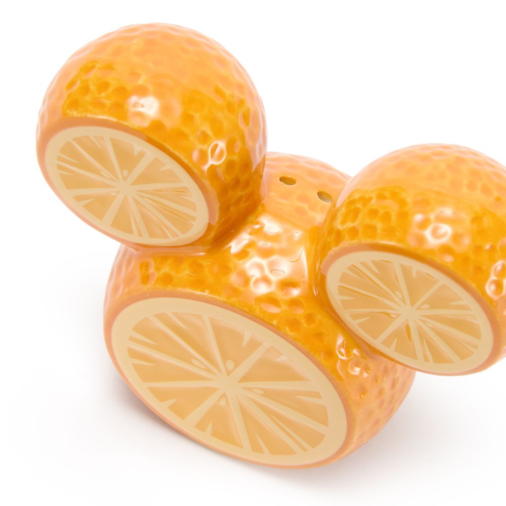 Mickey and Minnie Mouse Fruit Stand Salt and Pepper Shaker Set
