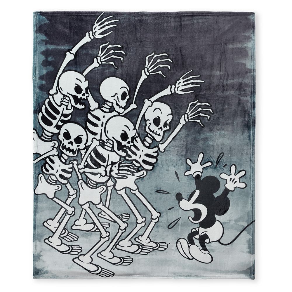 Mickey Mouse Throw Blanket &ndash; The Haunted House