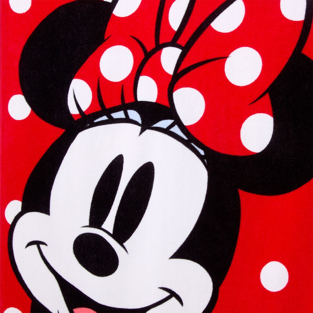 Minnie Mouse Beach Towel &ndash; Personalized