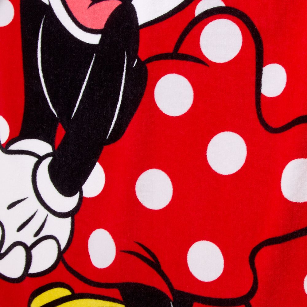 Minnie Mouse Beach Towel &ndash; Personalized