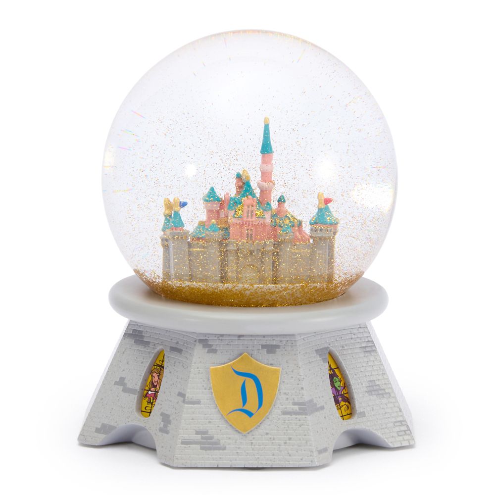 Sleeping Beauty Castle Light-Up Snow Globe &ndash; Disneyland