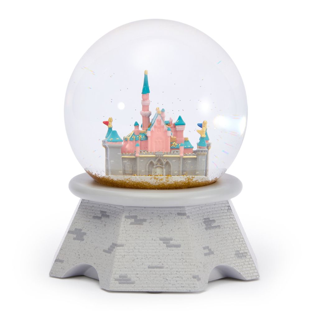 Sleeping Beauty Castle Light-Up Snow Globe &ndash; Disneyland
