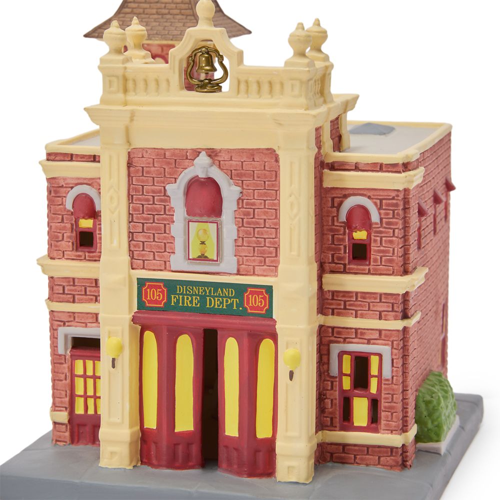 Disneyland Fire Department Light Up Figure &ndash; Disney Signature Collectibles Small Kingdom &ndash; D23: The Ultimate Disney Fan Event
