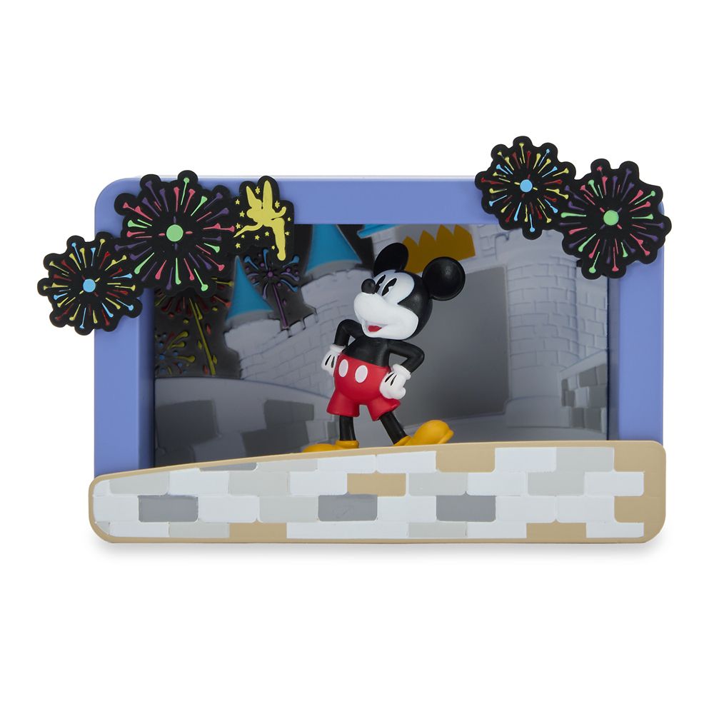 Mickey Mouse and Friends Disney Parks Diorama Mystery Figure