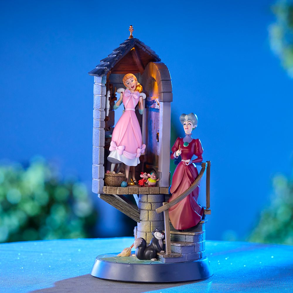 シンデレラ LED ライト フィギュア 馬車 ディズニーストア ディズニー シンデレラ LEDフィギュア シンデレラ LED ライト