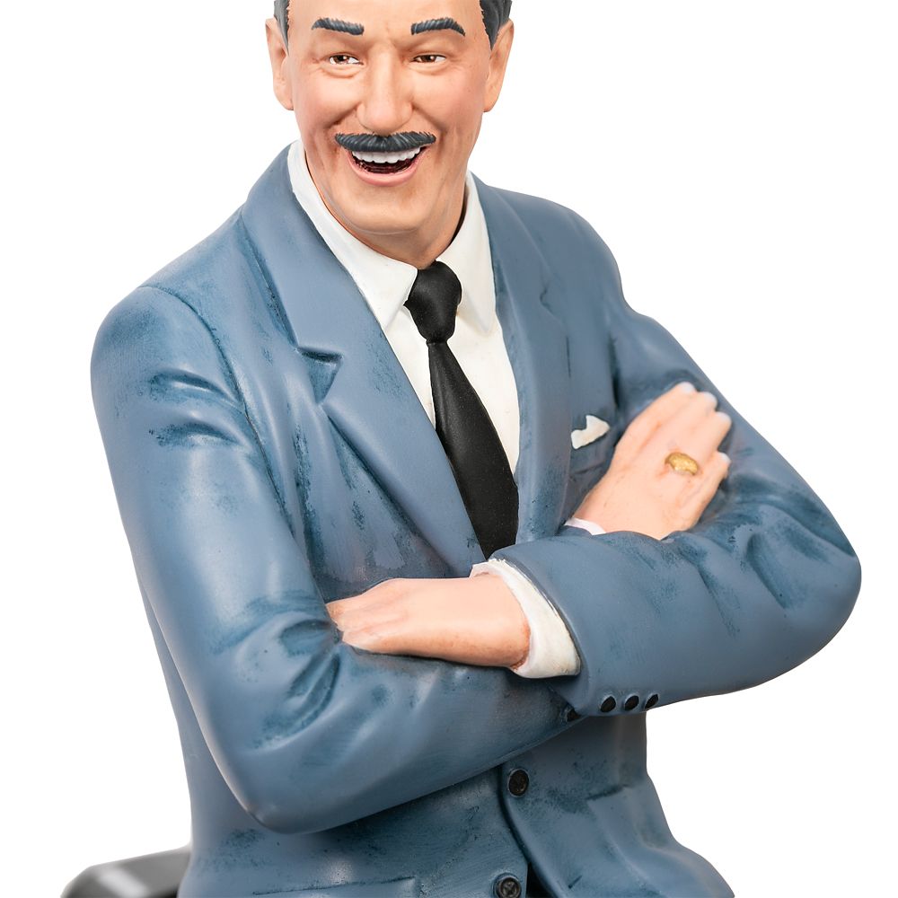 ウォルト・ディズニーの声が響く――70周年記念トーキングフィギュア登場