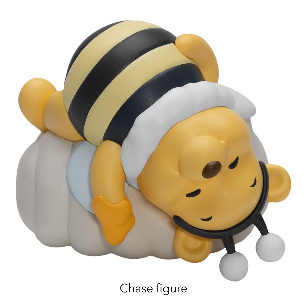 Winnie the Pooh ''Sweet Dreams'' Mystery Figurine Blind Box by Beast Kingdom