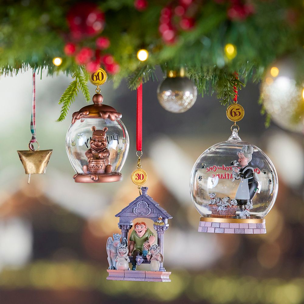 The Hunchback of Notre Dame Legacy Sketchbook Ornament &ndash; 30th Anniversary &ndash; Limited Release