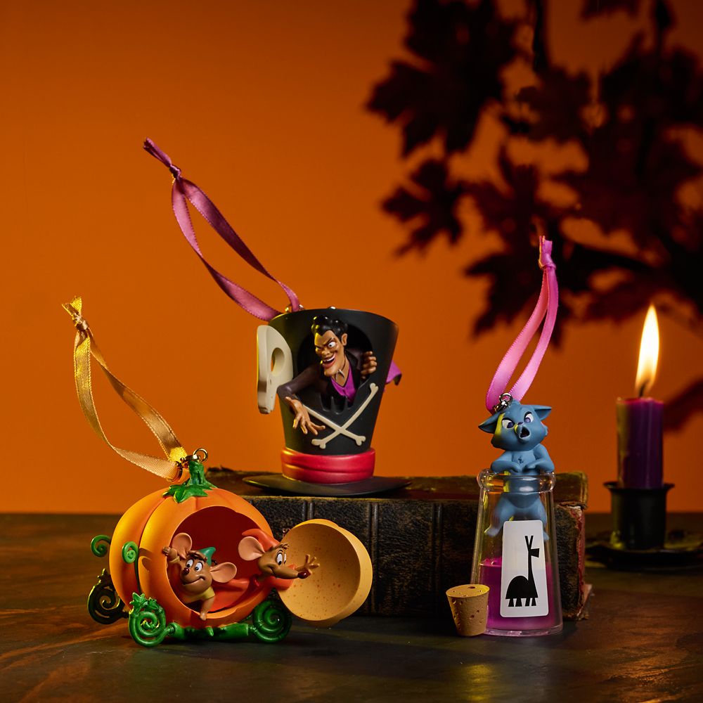 Yzma as Cat Sketchbook Ornament &ndash; The Emperor's New Groove