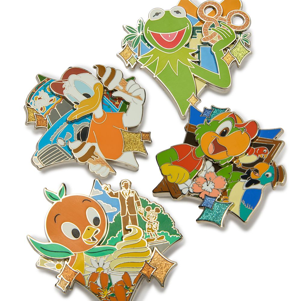 Disney Characters at Disney Parks Pin Set &ndash; Disney Artist Collection by Jes Willis and Pati Pereira &ndash; Limited Edition