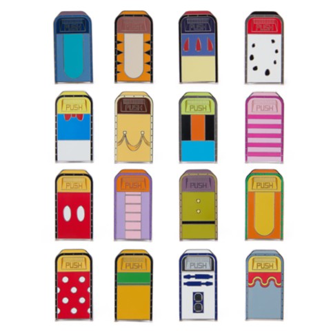 Сумки Disney Character Trash Bins Mystery Pin Pouch – 5-Pc.