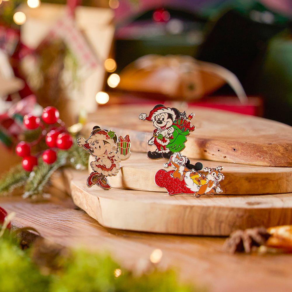 Santa Mickey Mouse Holiday Pin