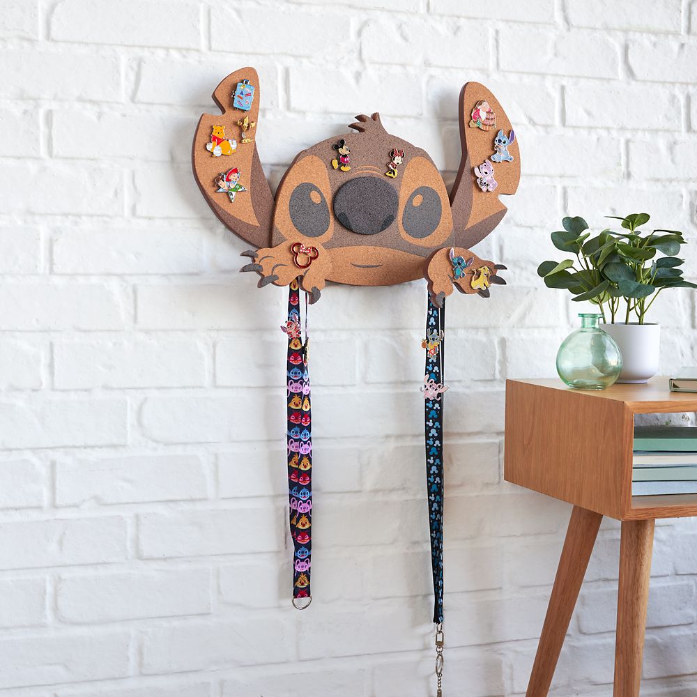 Stitch Pin Board - Lilo & Stitch