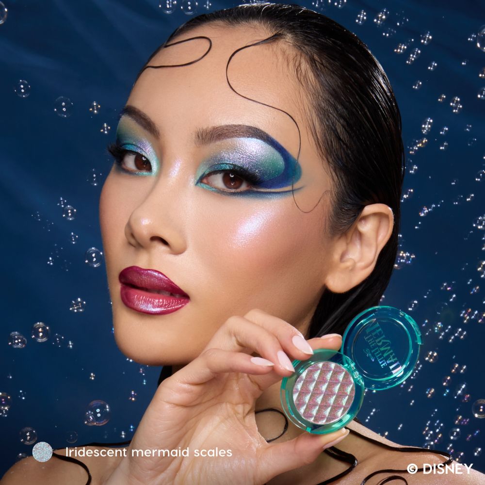 Flounder ''Not a Guppy'' Multi-chrome Highlighter by ColourPop &ndash; The Little Mermaid