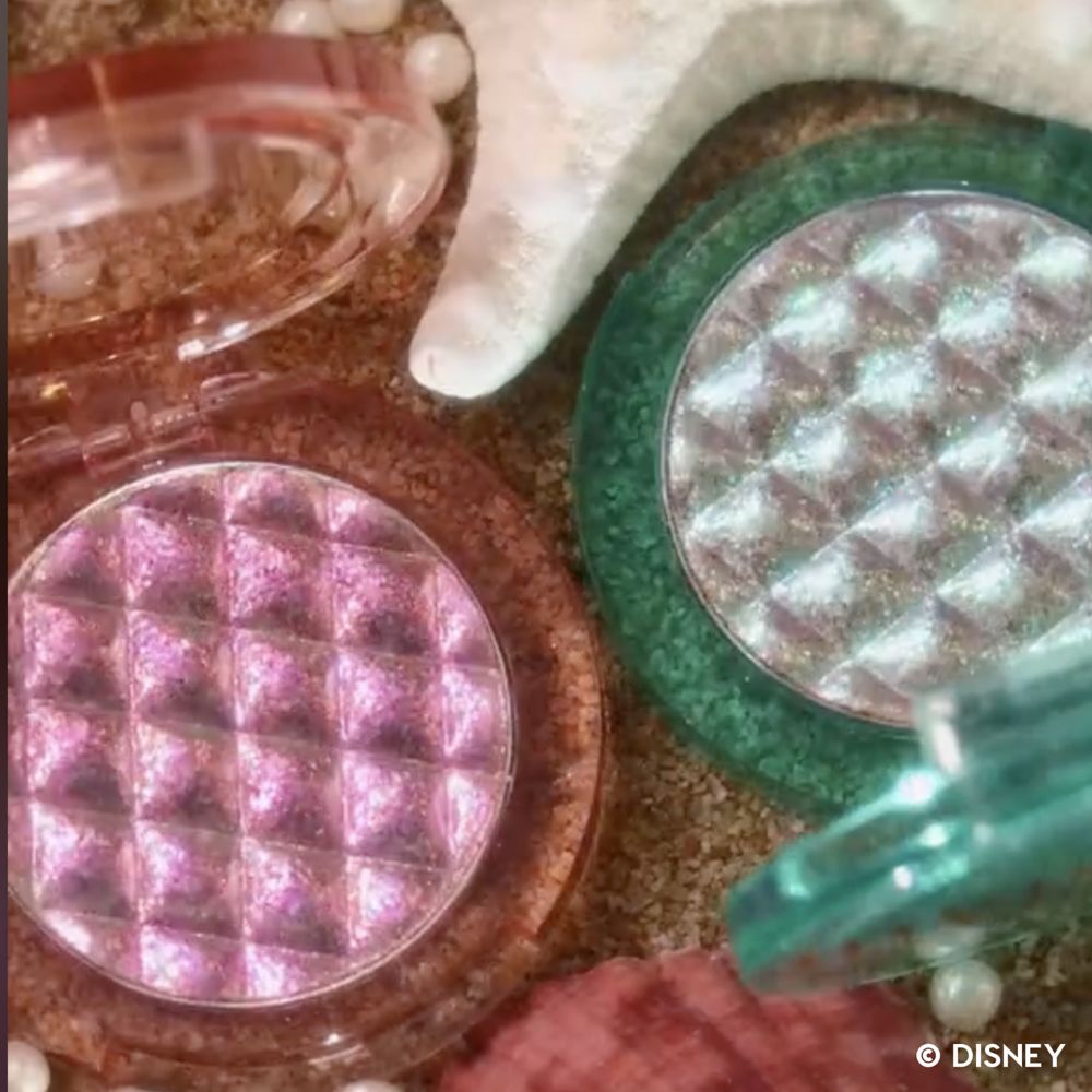 Flounder ''Not a Guppy'' Multi-chrome Highlighter by ColourPop &ndash; The Little Mermaid
