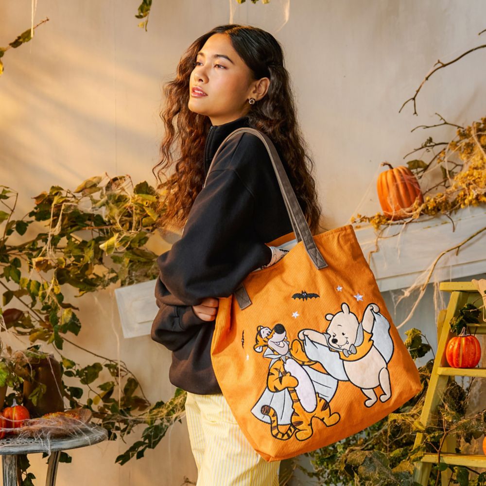 Winnie the Pooh and Pals Halloween Tote &ndash; Exclusive