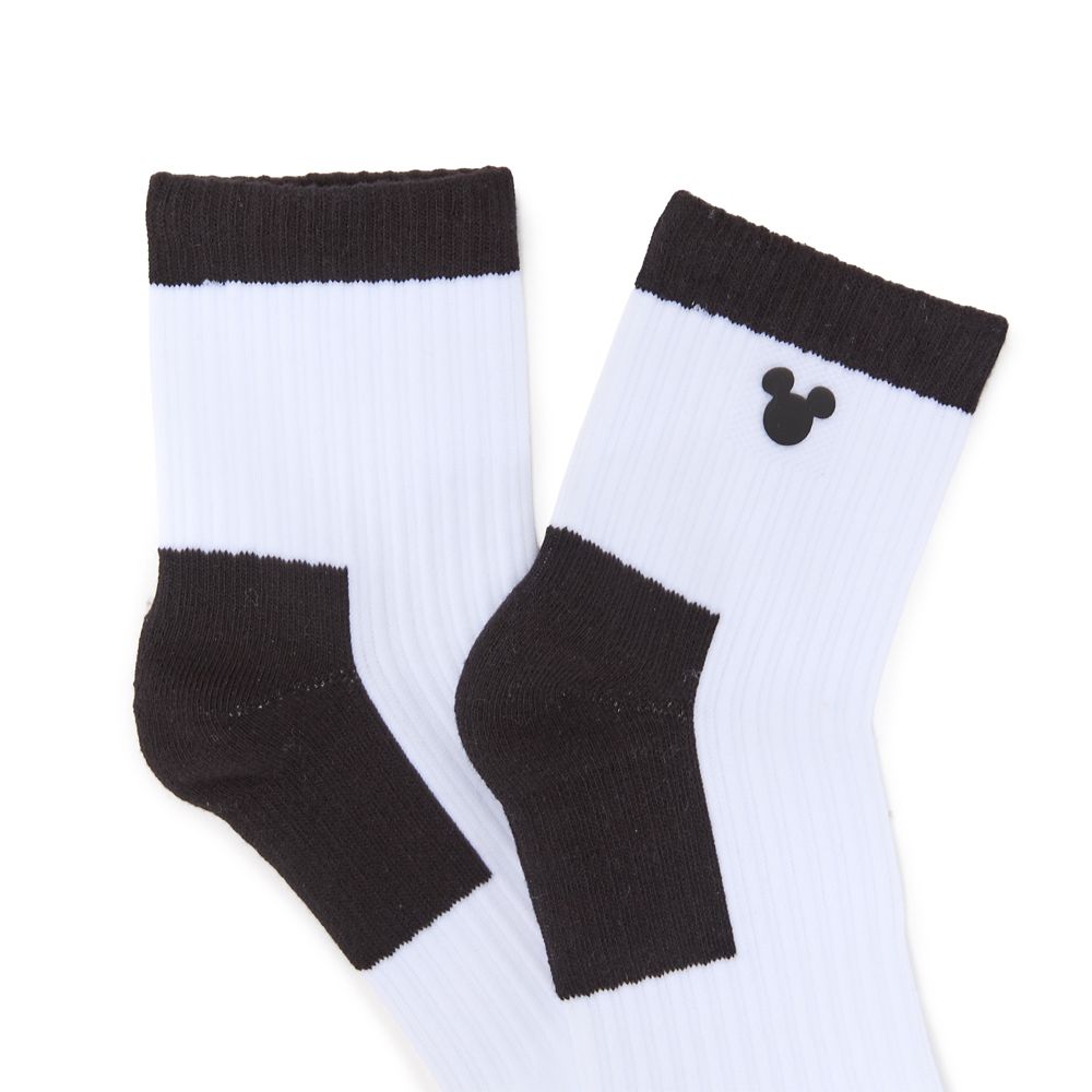 Mickey Mouse Icon Ankle Socks for Adults &ndash; Black