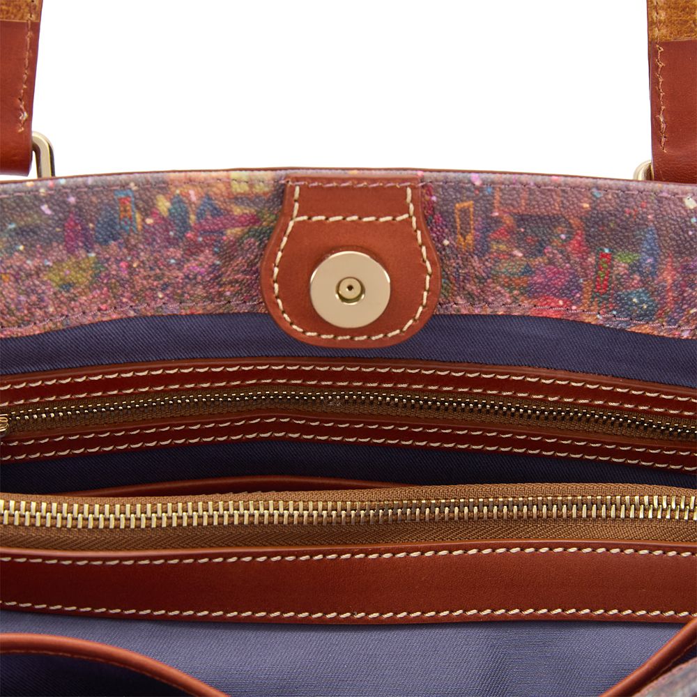 The Hunchback of Notre Dame 30th Anniversary Dooney & Bourke Tote &ndash; D23: The Ultimate Disney Fan Event