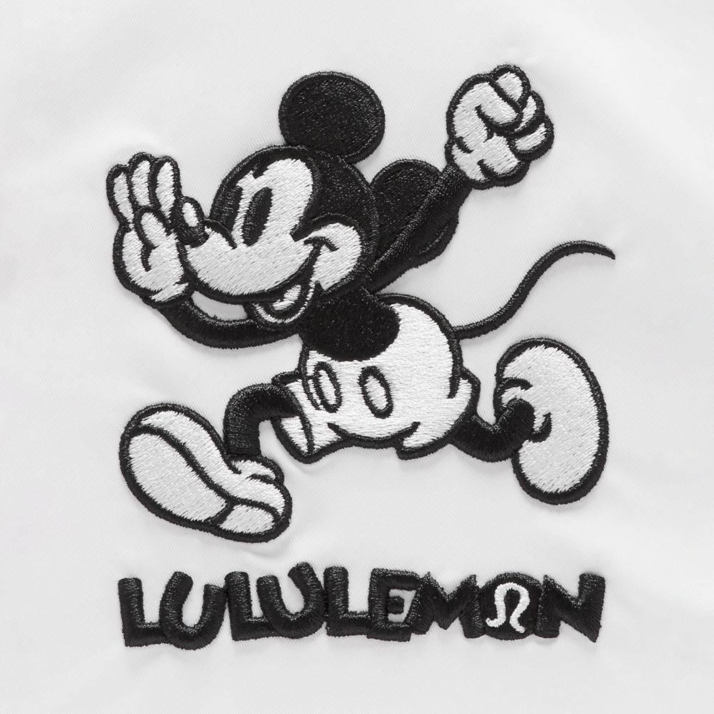 Mickey Mouse ''Mickey in Motion'' Everywhere Belt Bag by lululemon