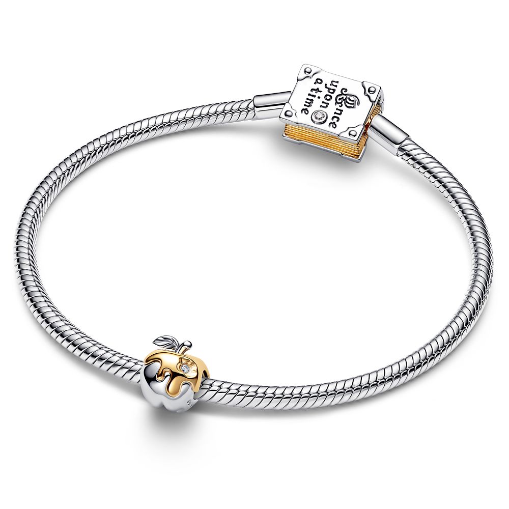 Poisoned Apple Charm by Pandora &ndash; Snow White and the Seven Dwarfs