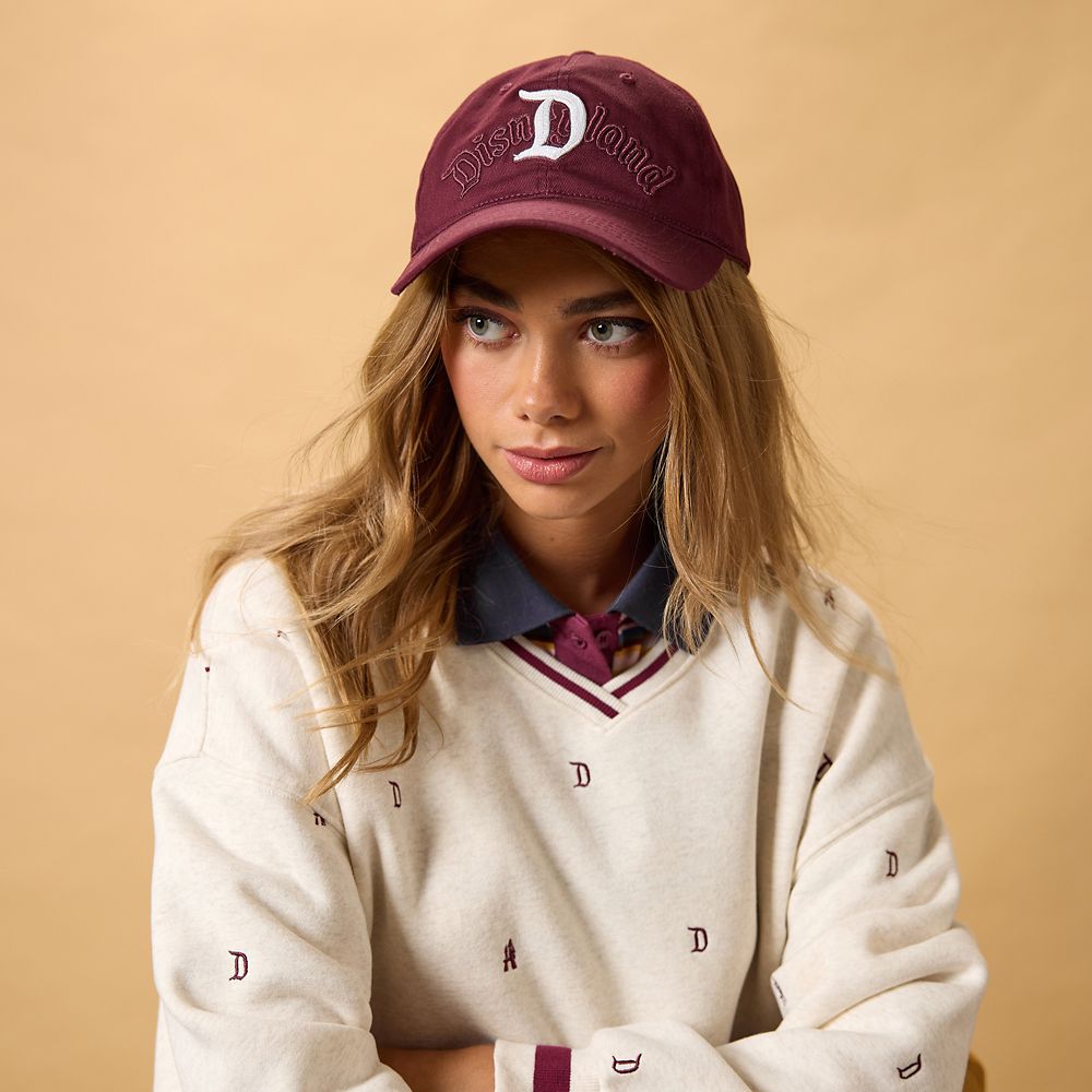 Disneyland Logo Baseball Cap for Adults &ndash; Maroon