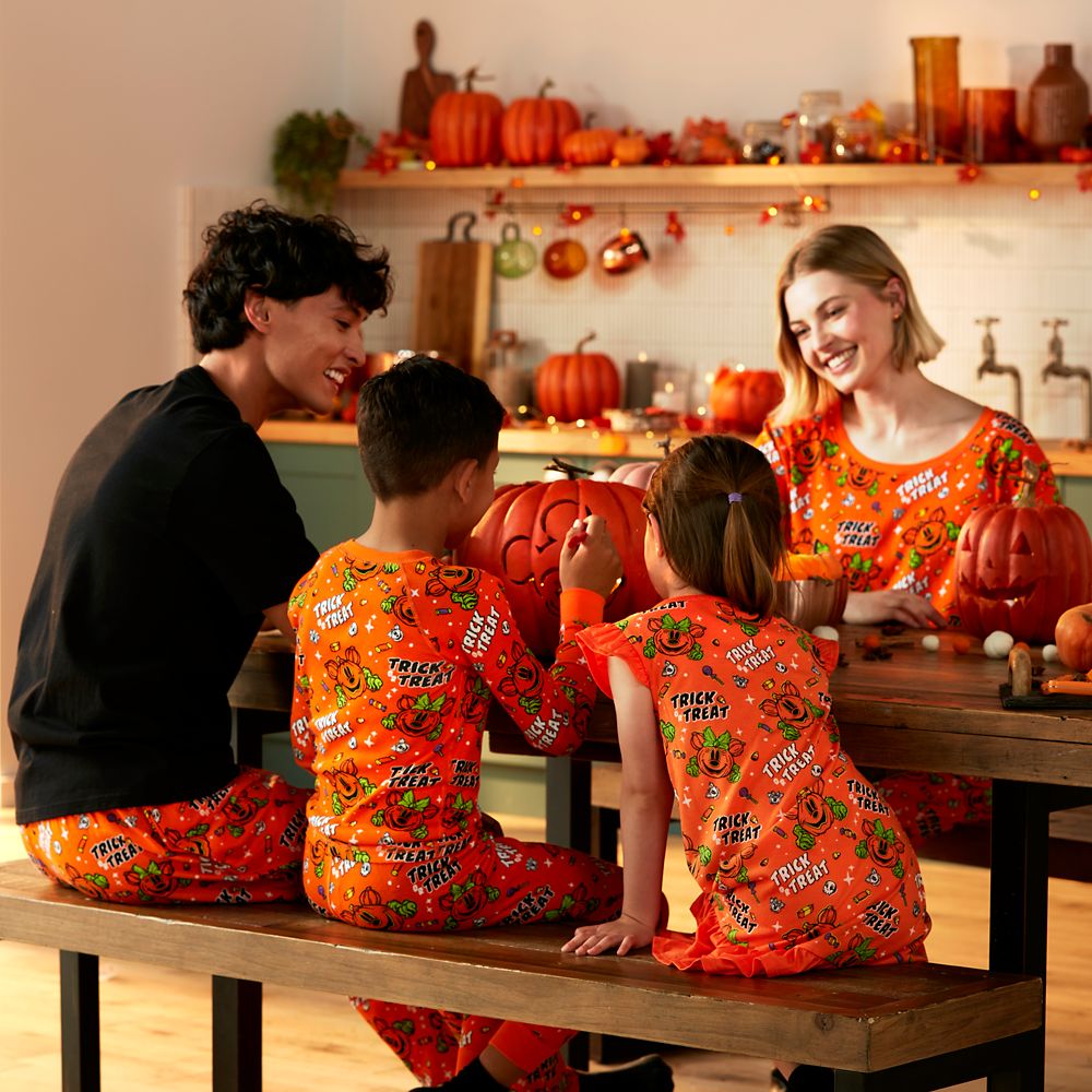 Mickey and Minnie Mouse Halloween Pajama Set for Women