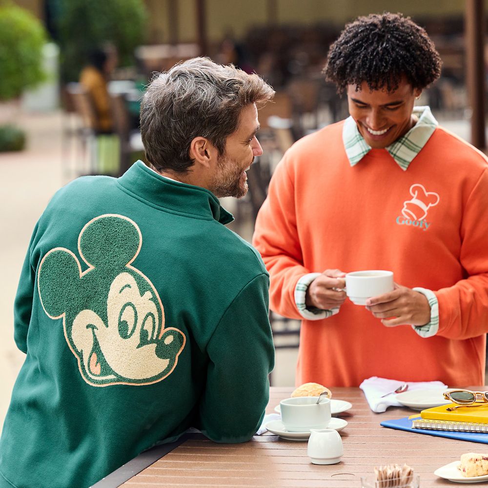 Goofy Pullover Sweatshirt for Adults &ndash; Exclusive