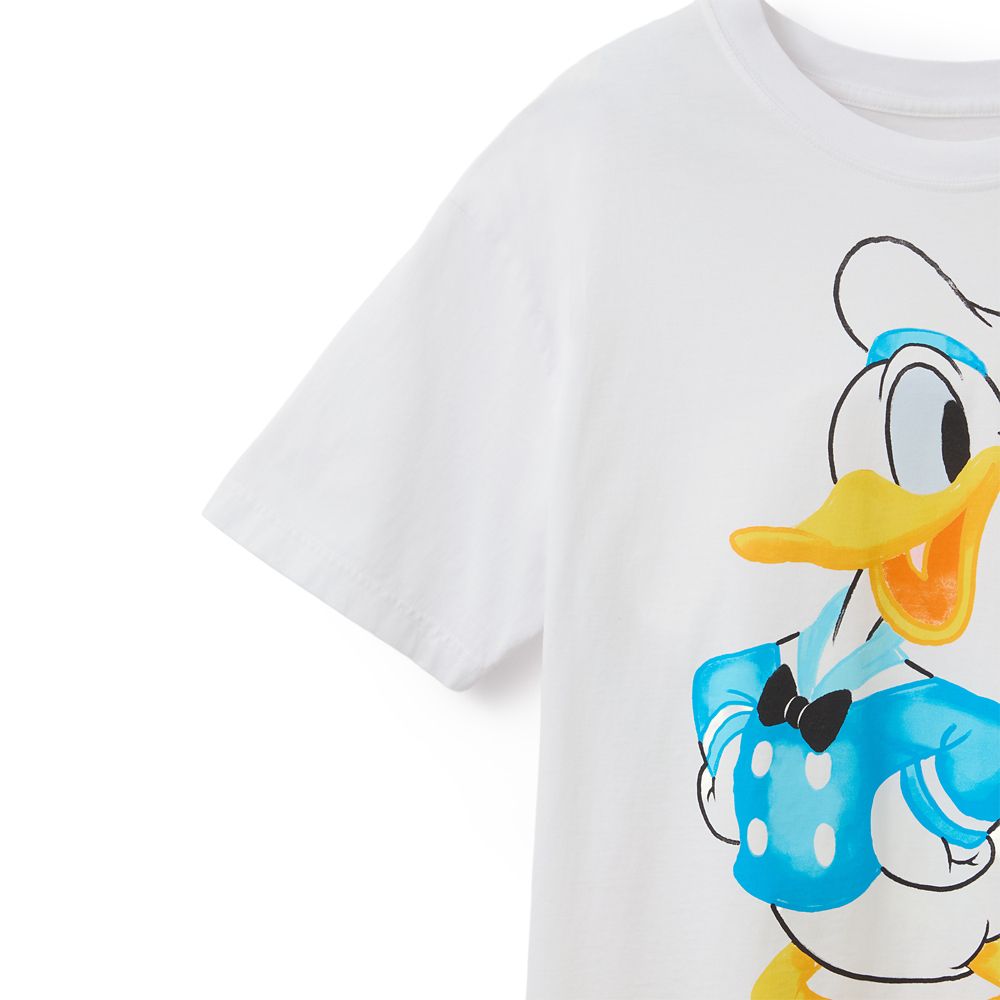 Donald Duck Watercolor Design T-Shirt for Adults
