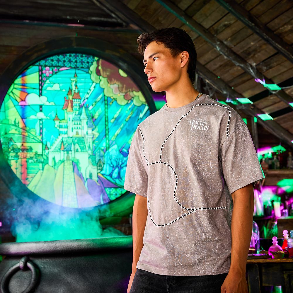 Hocus Pocus ''Another Glorious Morning'' T-Shirt for Adults &ndash; Exclusive