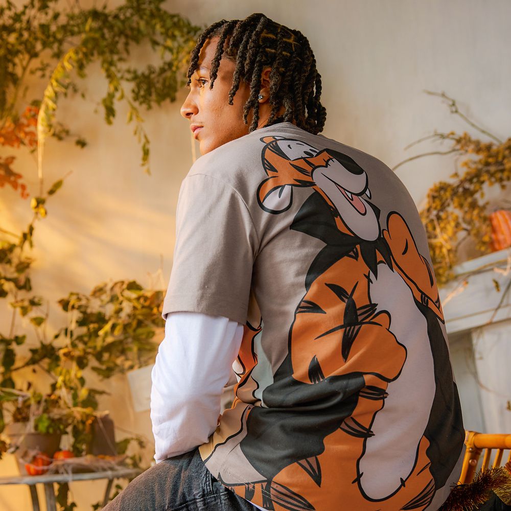 Winnie the Pooh and Tigger Halloween Double-Sided T-Shirt for Adults &ndash; Exclusive