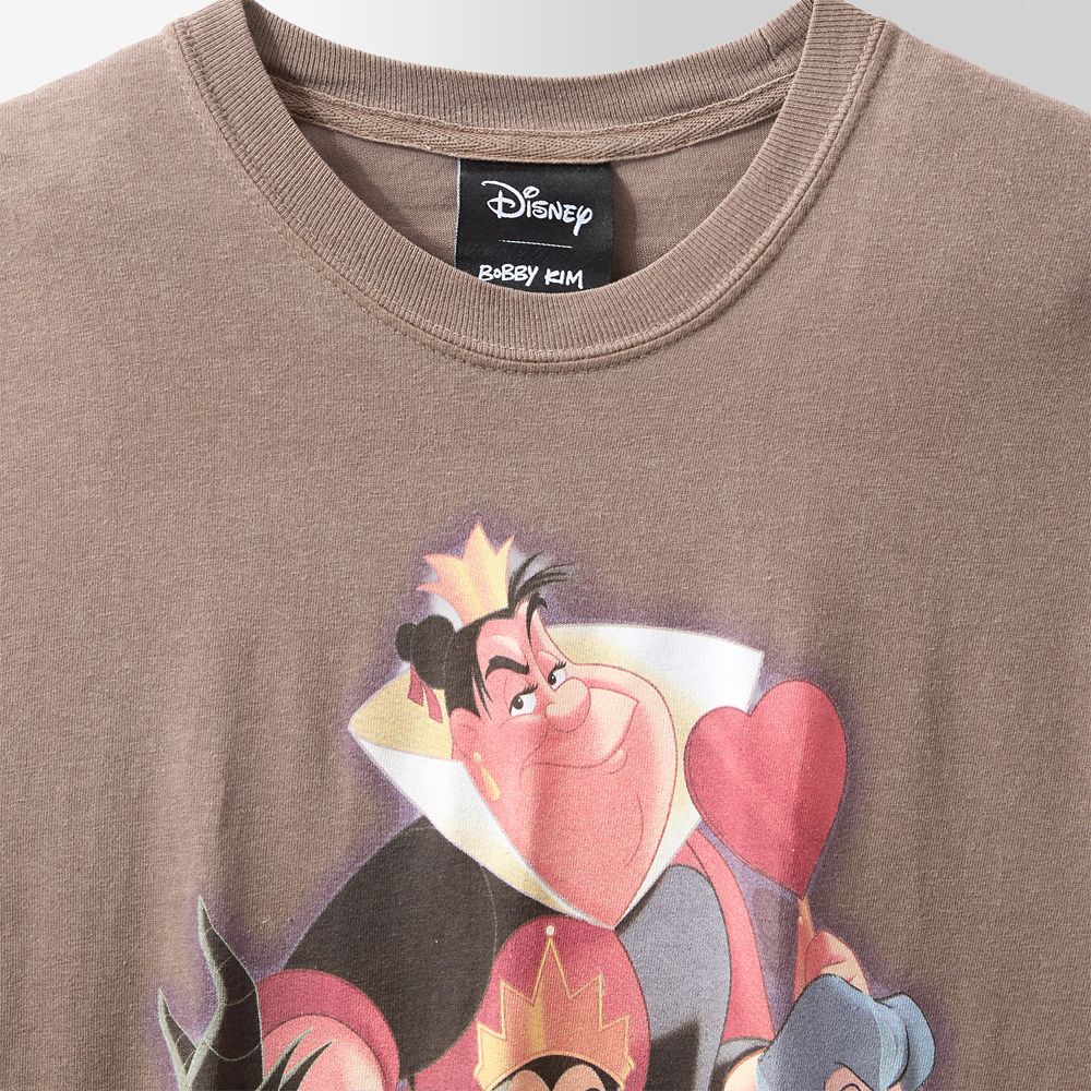 Queens Disney | Bobby Kim T-Shirt for Adults &ndash; Brown &ndash; Limited Release
