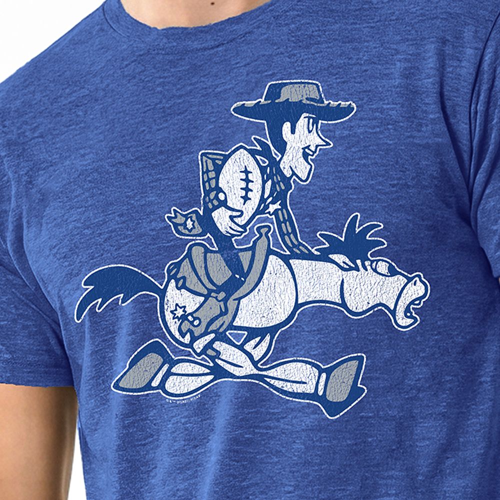 Woody &ndash; Dallas Cowboys T-Shirt for Adults &ndash; Disney | Champion NFL