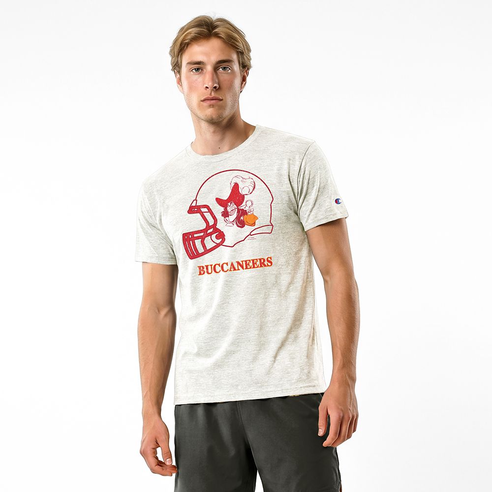 Captain Hook &ndash; Tampa Bay Buccaneers T-Shirt for Adults &ndash; Disney | Champion NFL