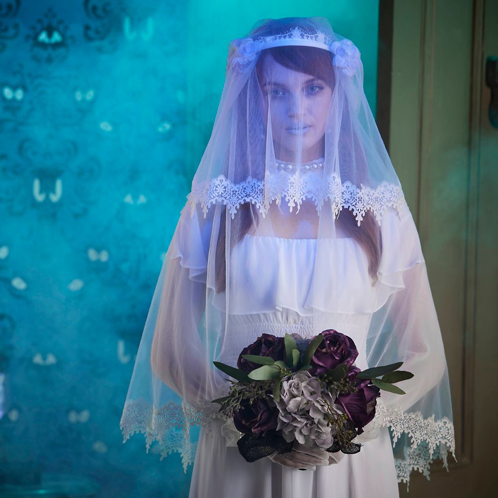The Haunted Mansion Bride Light-Up Veil for Adults