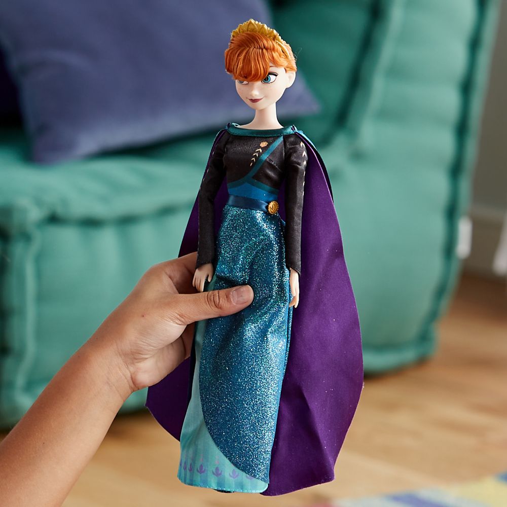 Anna Classic Doll &ndash; Frozen 2 &ndash; 11 1/2''