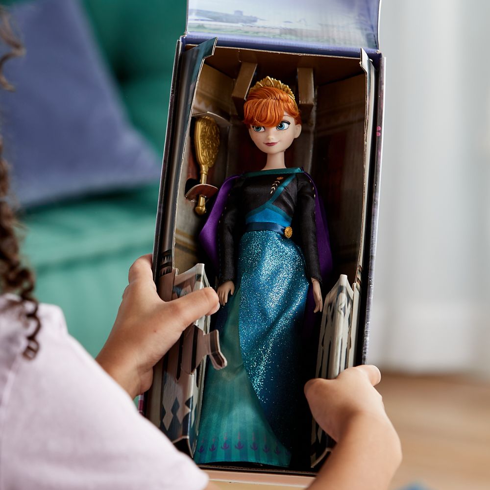 Anna Classic Doll &ndash; Frozen 2 &ndash; 11 1/2''