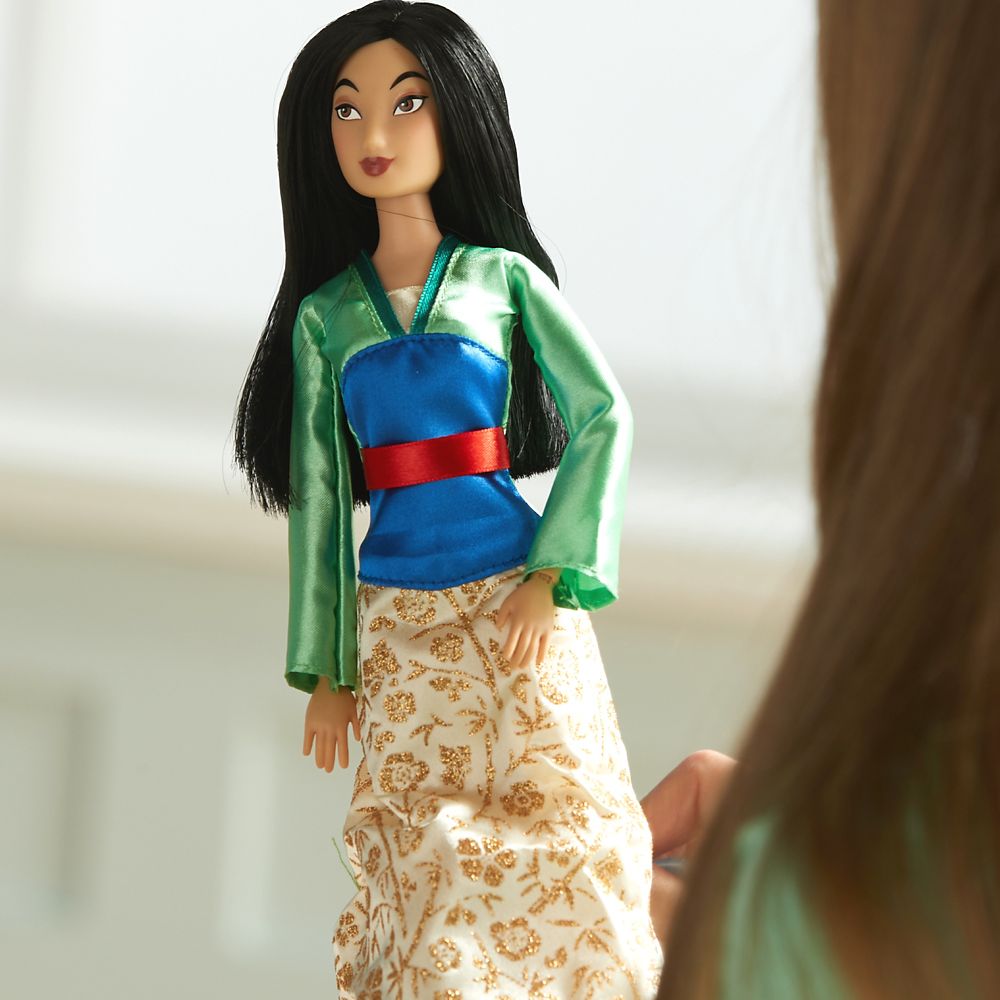 Mulan Classic Doll &ndash; 11 1/2''