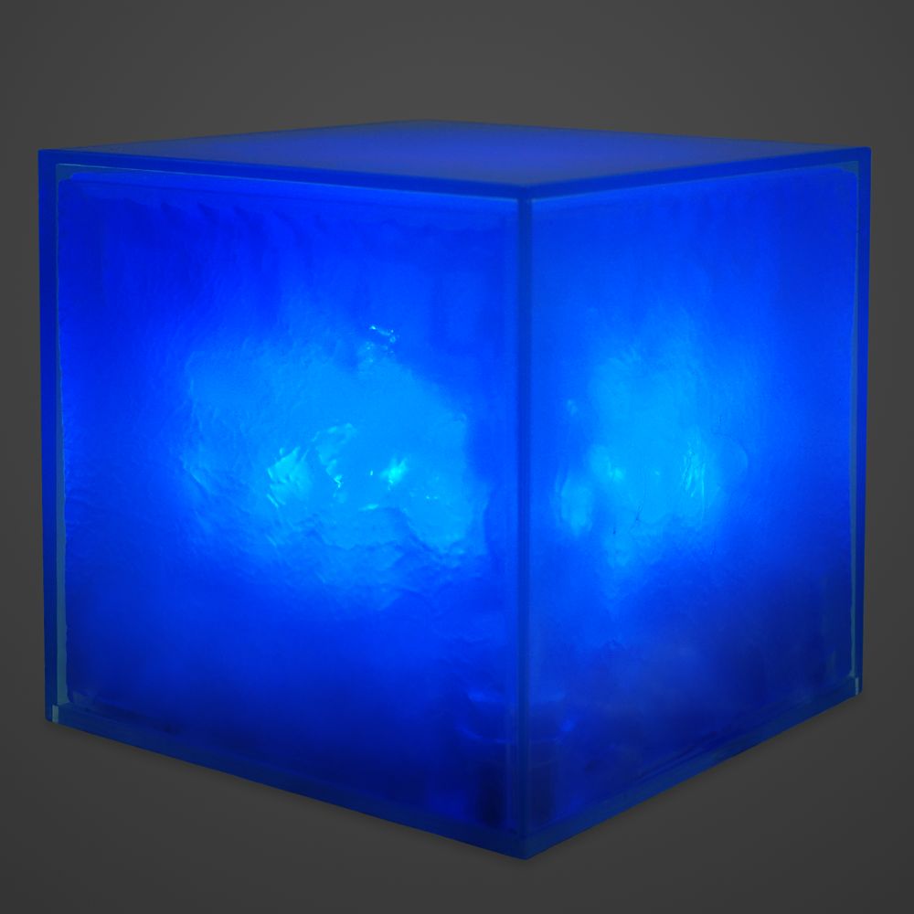 Tesseract Light-Up Replica &ndash; Marvel