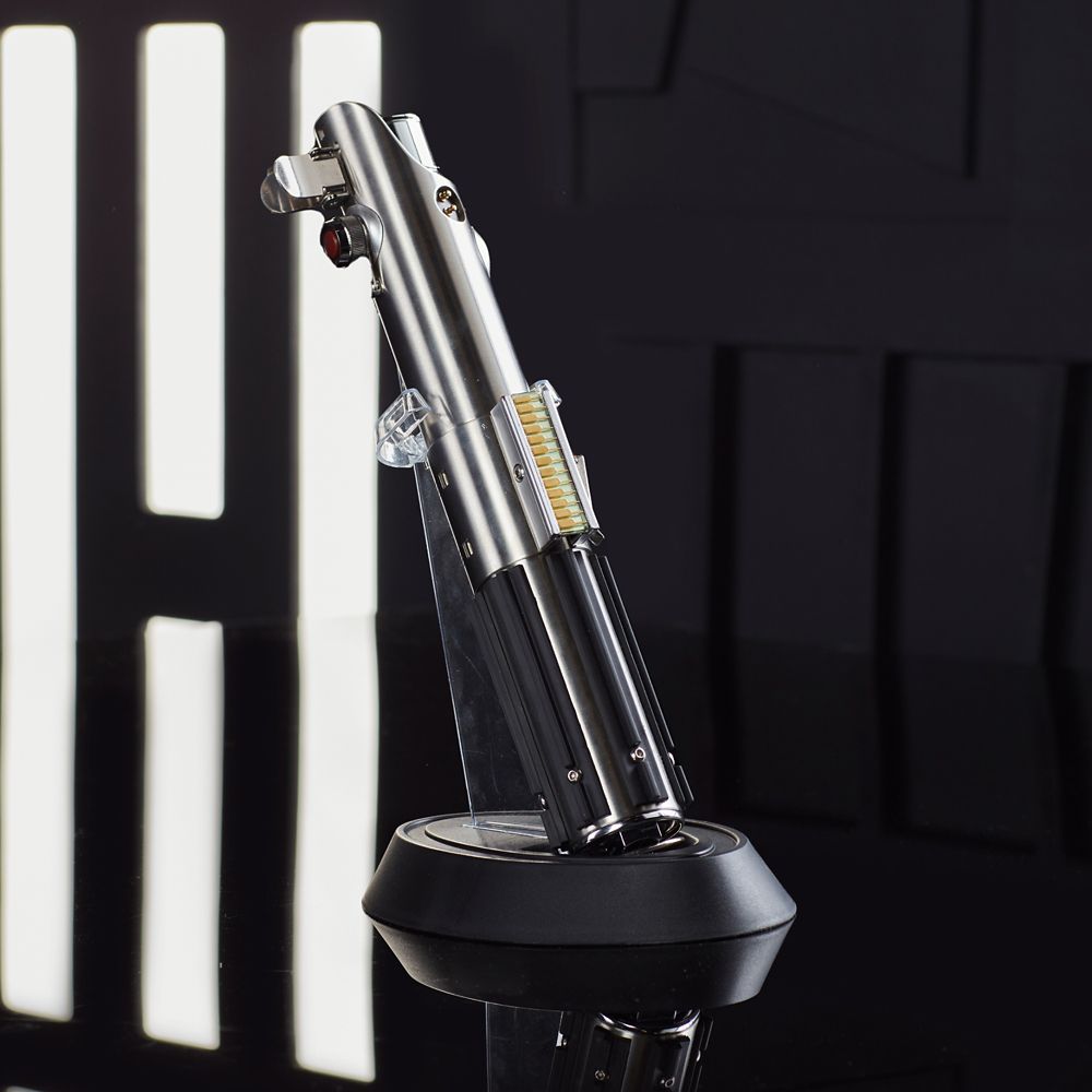 Skywalker Legacy LIGHTSABER Collectible Set &ndash;&nbsp;Star Wars
