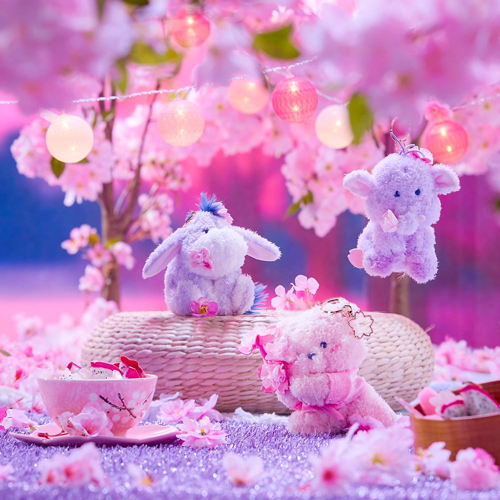 Lumpy Sakura Plush Keychain - Winnie the Pooh - Disney Store Japan